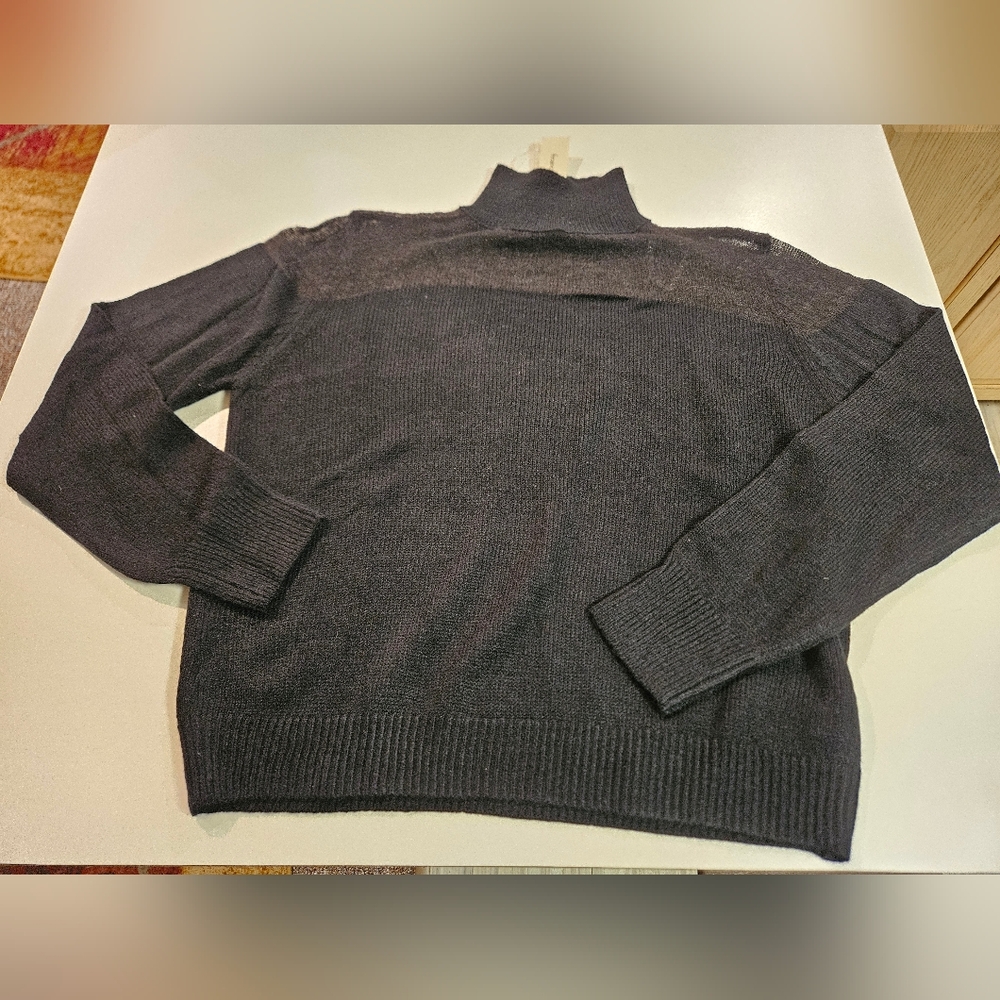 Francescas Brand Black Shoulder See Though Sweatee Size XL NWT